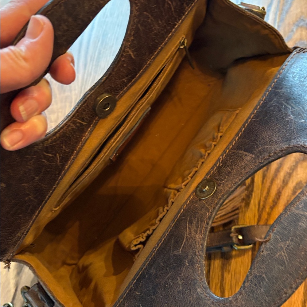 Patricia Nash brown tooled  leather western purse with tassel - Picture 10 of 14